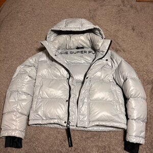 2XS - EUC Silver Super Puff